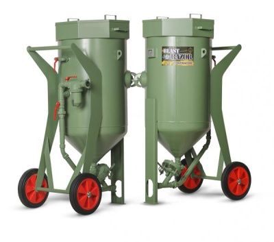 Пескоструйный аппарат CONTRACOR BlastRazor Z-200RCS c дистанционным управлением и дозатором для металлической дроби
